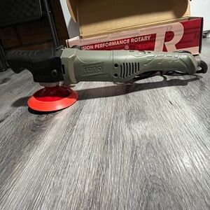 TORQ Rotary Polisher with Red Pad